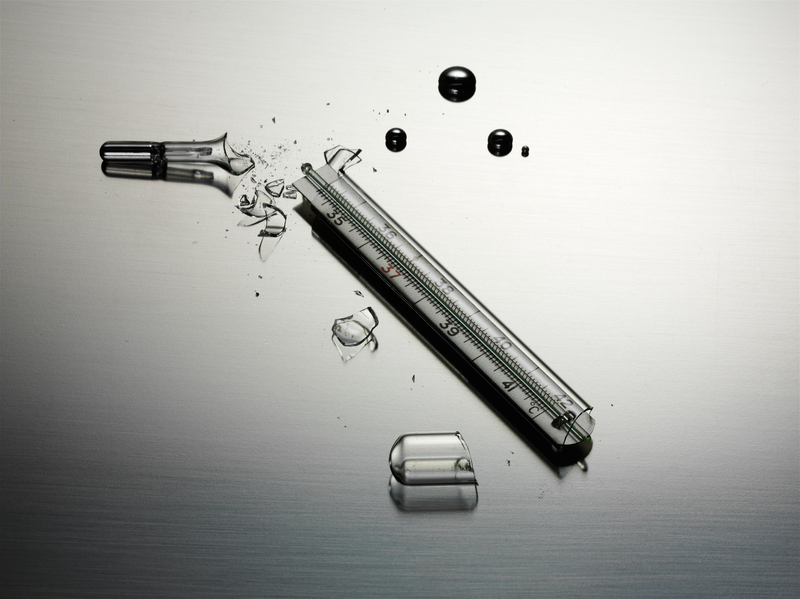 Get Ready to Host with This Must-Do Pre-Party Cleaning Checklist